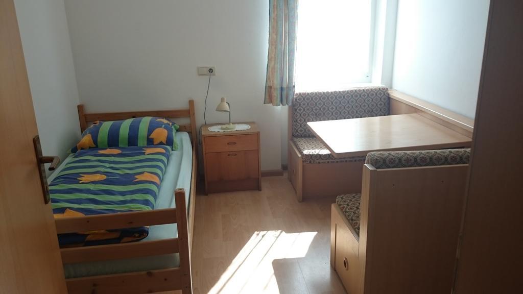 Dillerhof Apartman Laion Szoba fotó