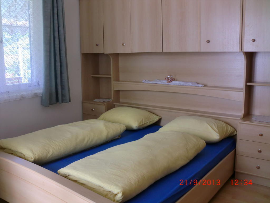 Dillerhof Apartman Laion Szoba fotó